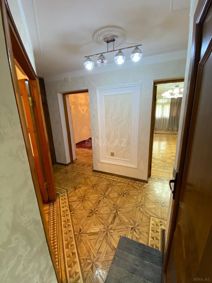 3 otaqlı Köhnə tikili, İnşaatçılar m., Bakı
