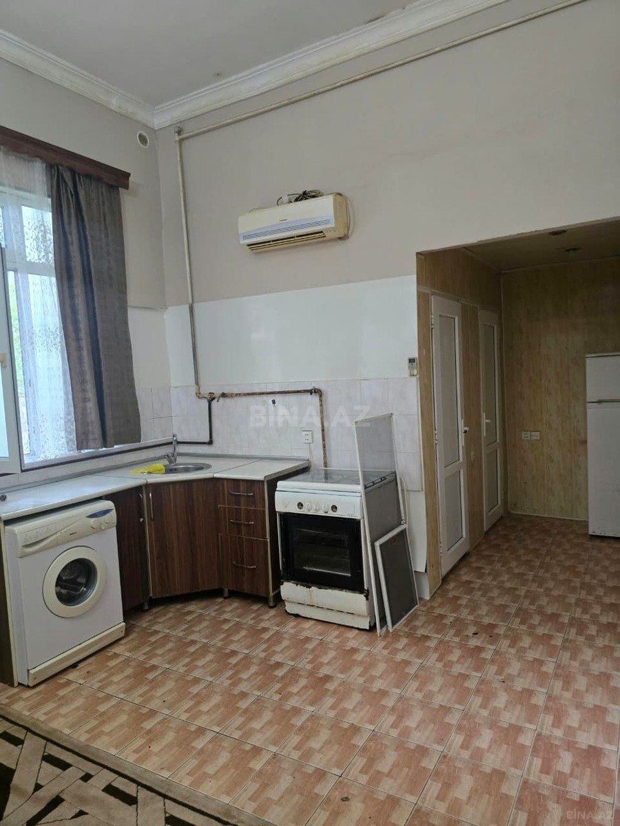 4 otaqlı Köhnə tikili, Yasamal q., Bakı