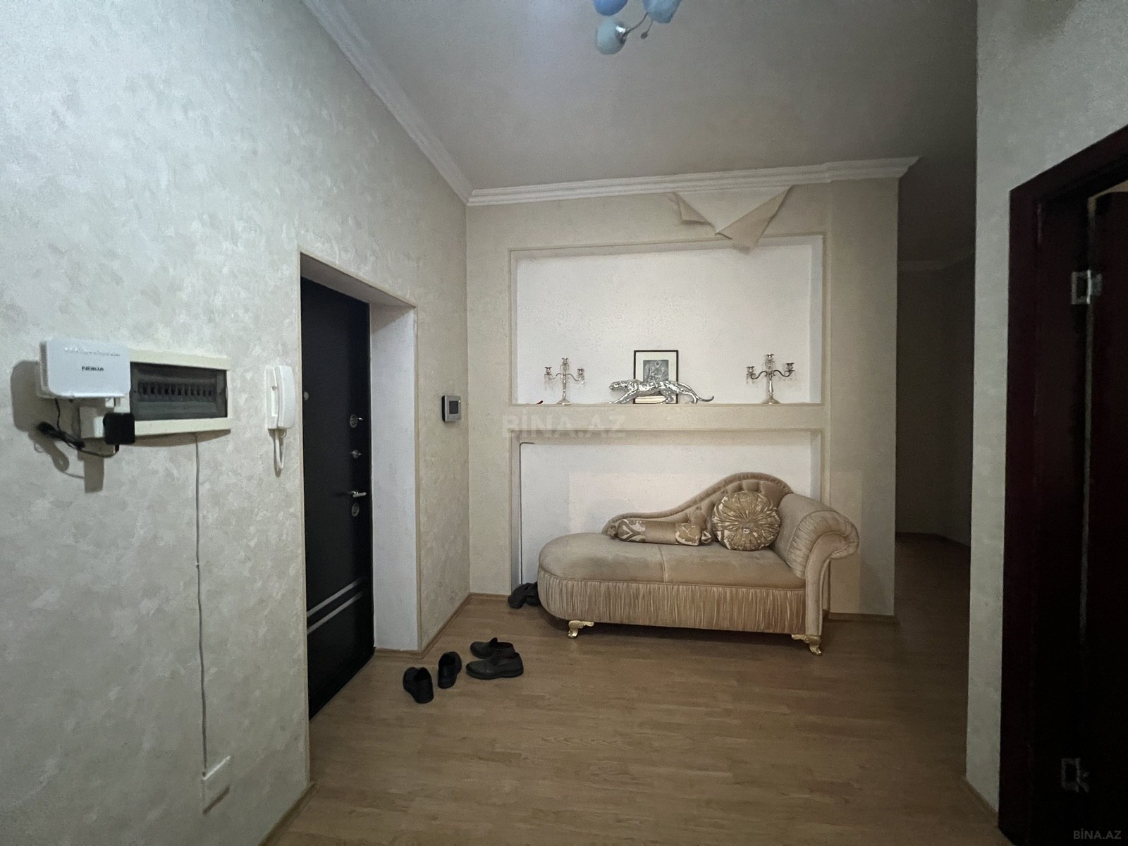 3 otaqlı Yeni tikili, İnşaatçılar m., Bakı