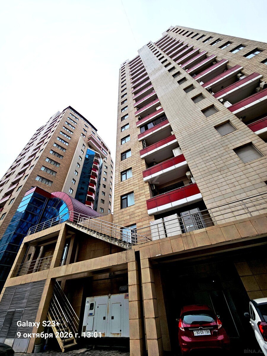 3 otaqlı Yeni tikili, 8 Noyabr m., Bakı