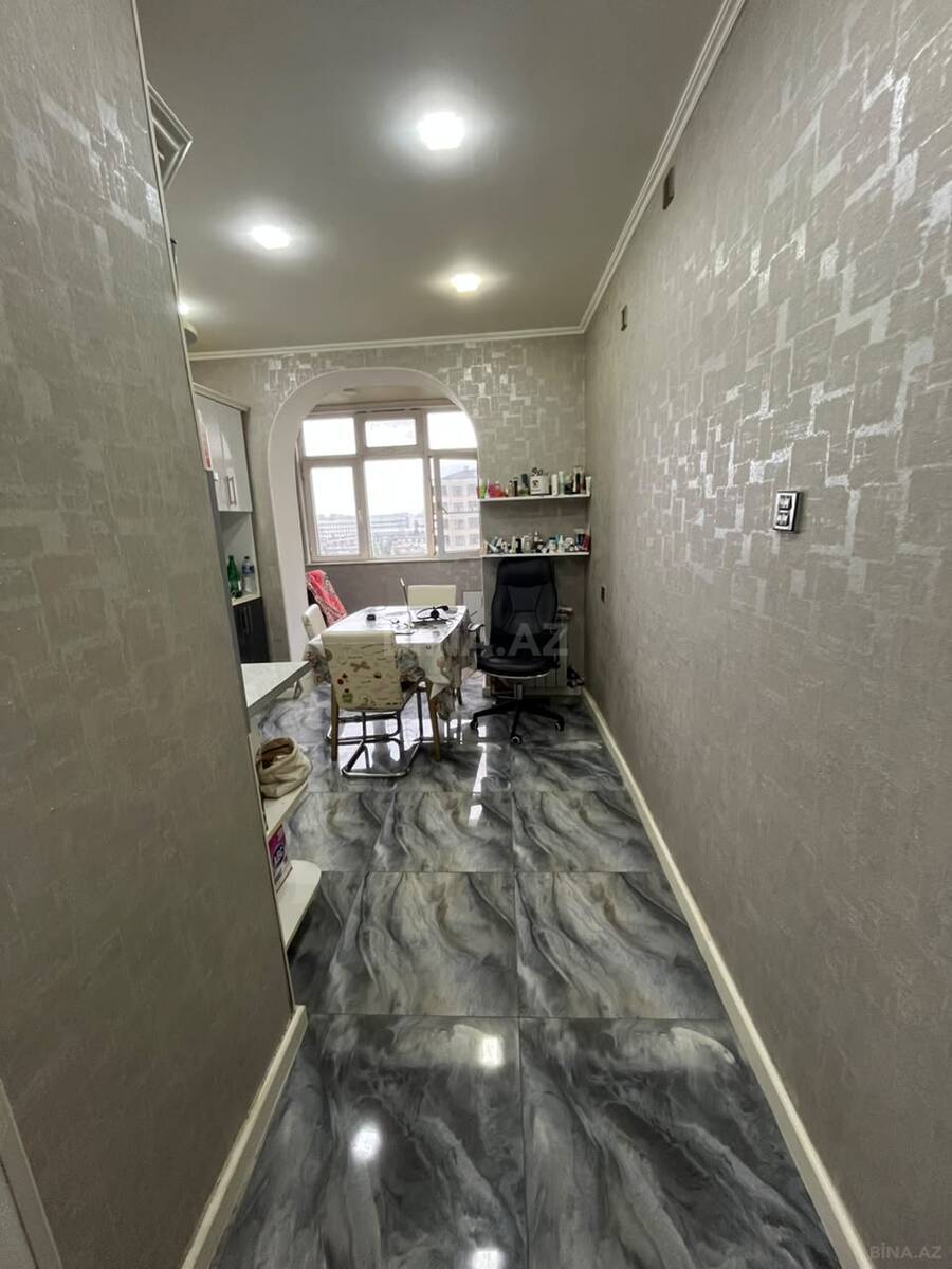 3 otaqlı Köhnə tikili, Binəqədi r., Bakı