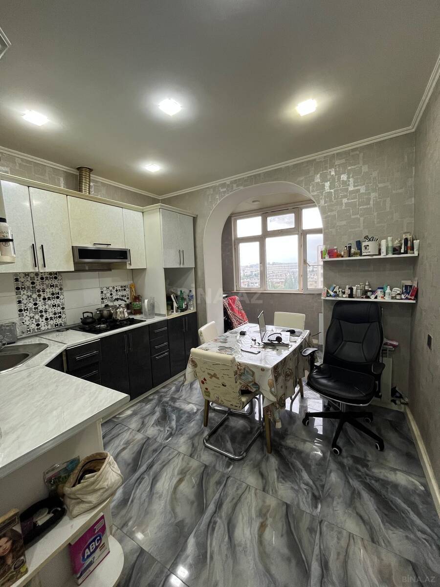 3 otaqlı Köhnə tikili, Binəqədi r., Bakı