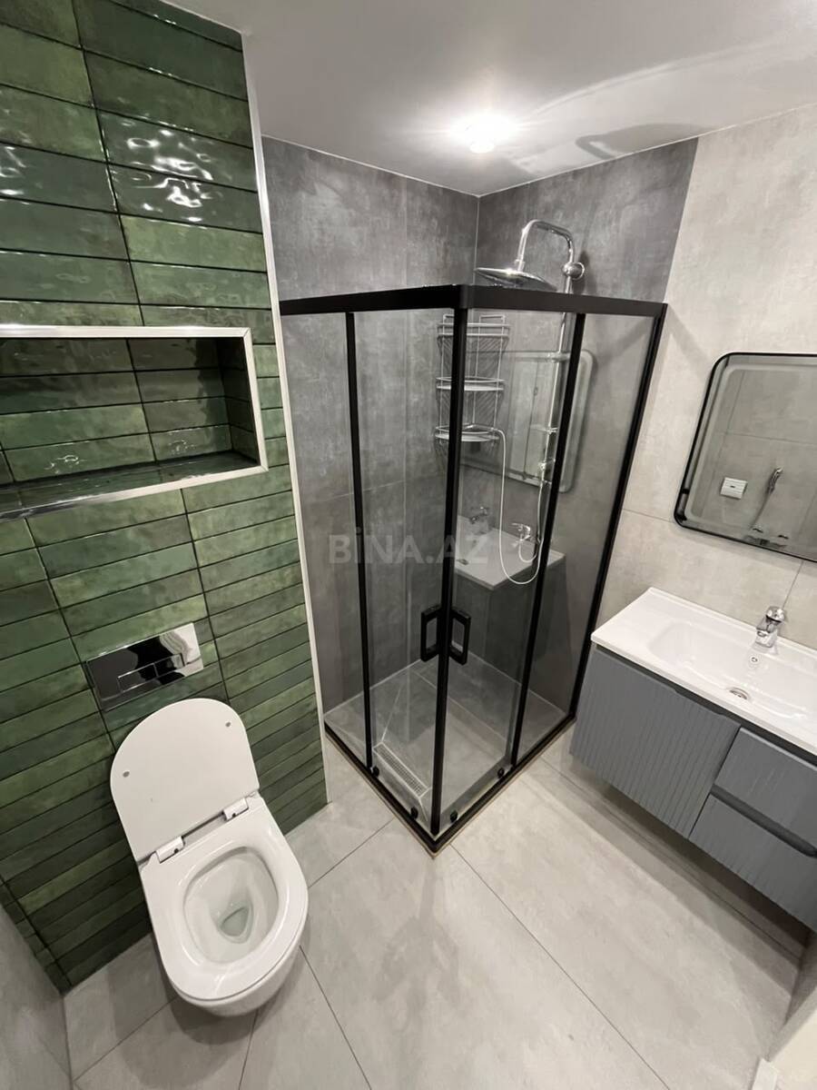 3 otaqlı Köhnə tikili, Qara Qarayev m., Bakı