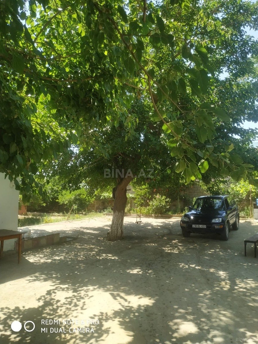4 otaqlı Həyət evi/Bağ evi, Saray q., Bakı
