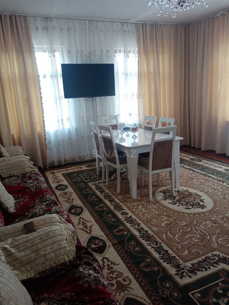 4 otaqlı Həyət evi/Bağ evi, Saray q., Bakı