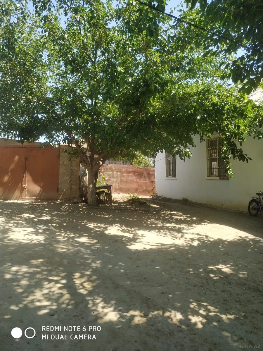 4 otaqlı Həyət evi/Bağ evi, Saray q., Bakı