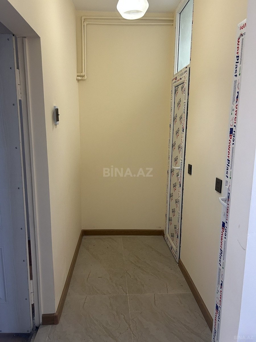 1 otaqlı Köhnə tikili, Memar Əcəmi m., Bakı