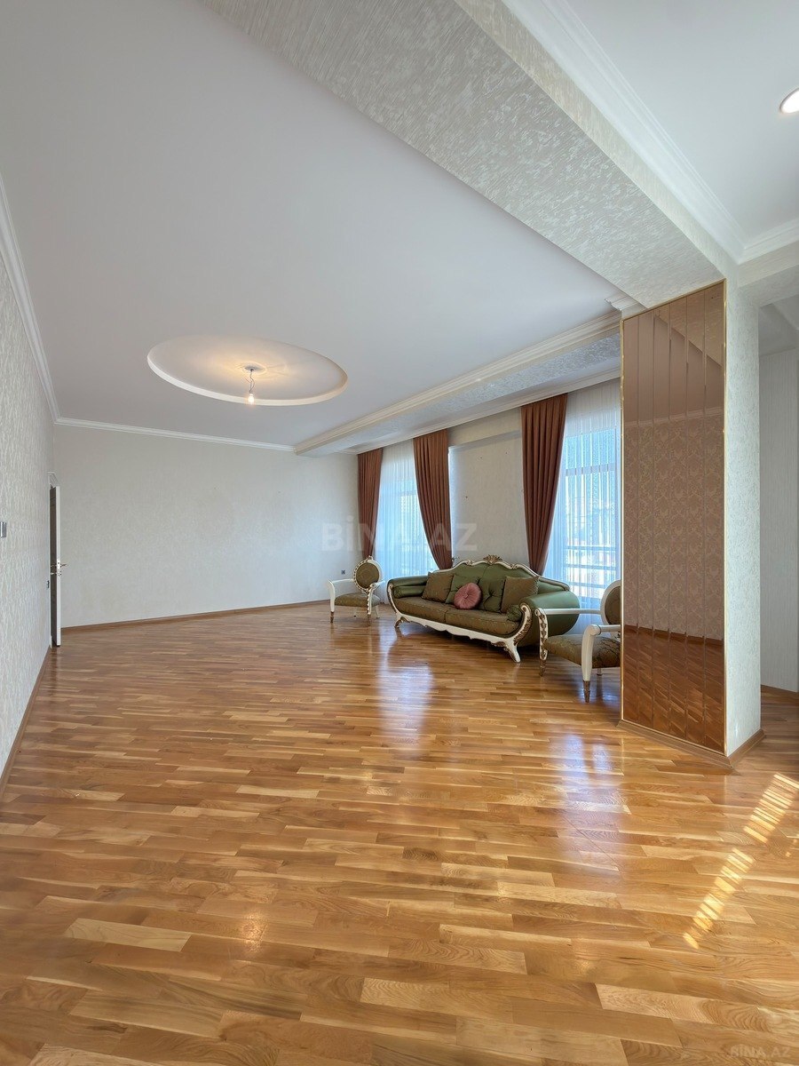 3 otaqlı Yeni tikili, 8 Noyabr m., Bakı