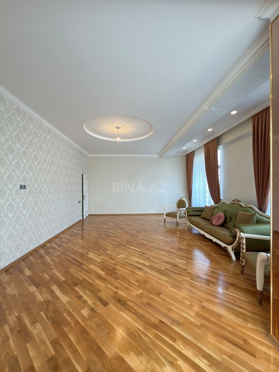 3 otaqlı Yeni tikili, 8 Noyabr m., Bakı