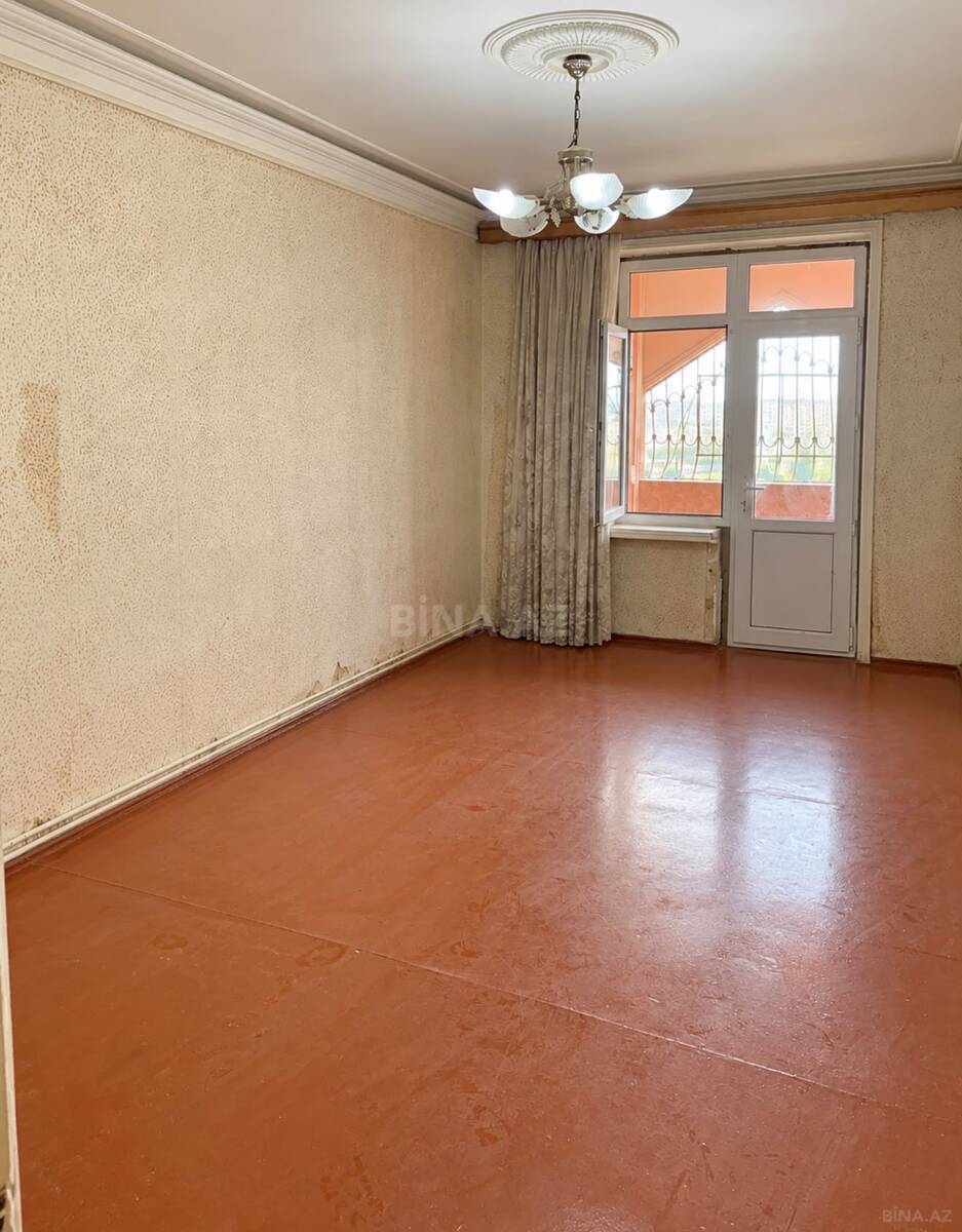 4 otaqlı Köhnə tikili, Həzi Aslanov m., Bakı