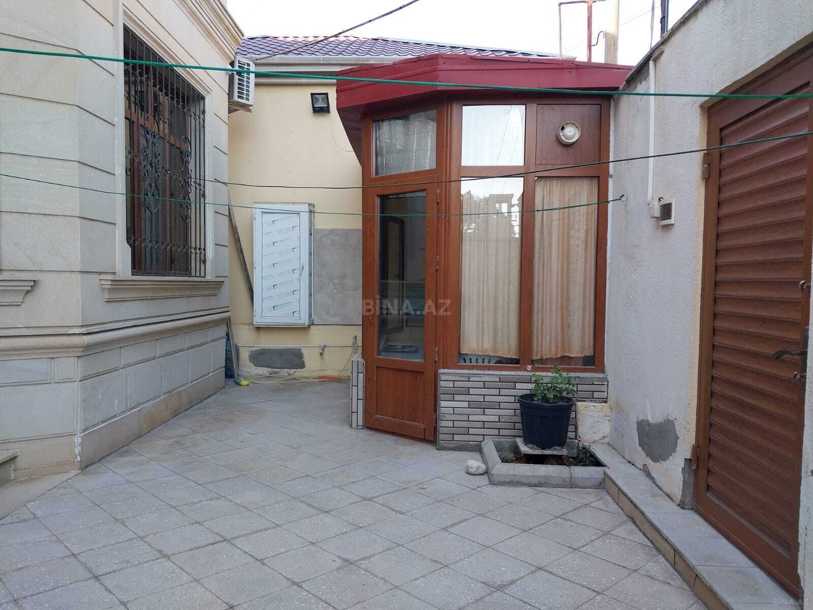 4 otaqlı Həyət evi/Bağ evi, Bakıxanov q., Bakı