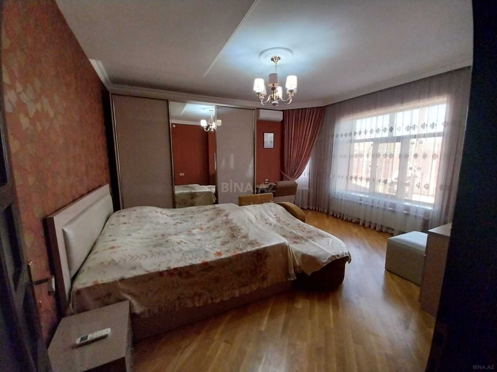 4 otaqlı Həyət evi/Bağ evi, Bakıxanov q., Bakı