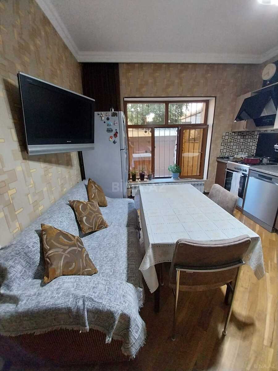 4 otaqlı Həyət evi/Bağ evi, Bakıxanov q., Bakı