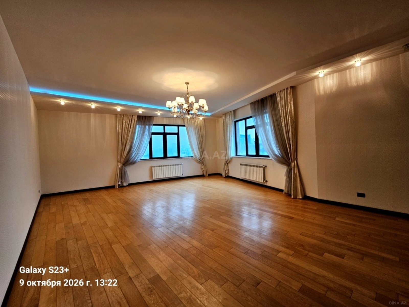 4 otaqlı Yeni tikili, 8 Noyabr m., Bakı