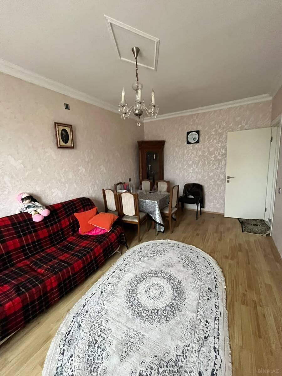 3-комн. квартира на продажу, 8-й микрорайон, Баку