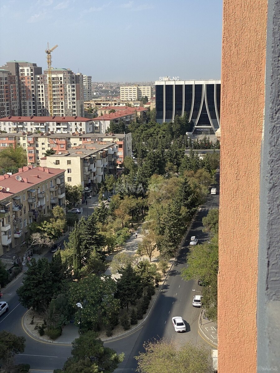 3 otaqlı Yeni tikili, Qara Qarayev m., Bakı