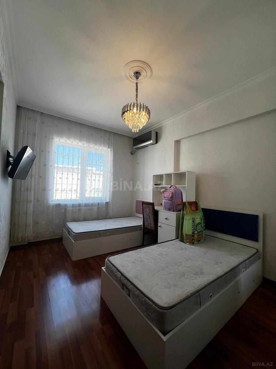 3 otaqlı Yeni tikili, İnşaatçılar m., Bakı