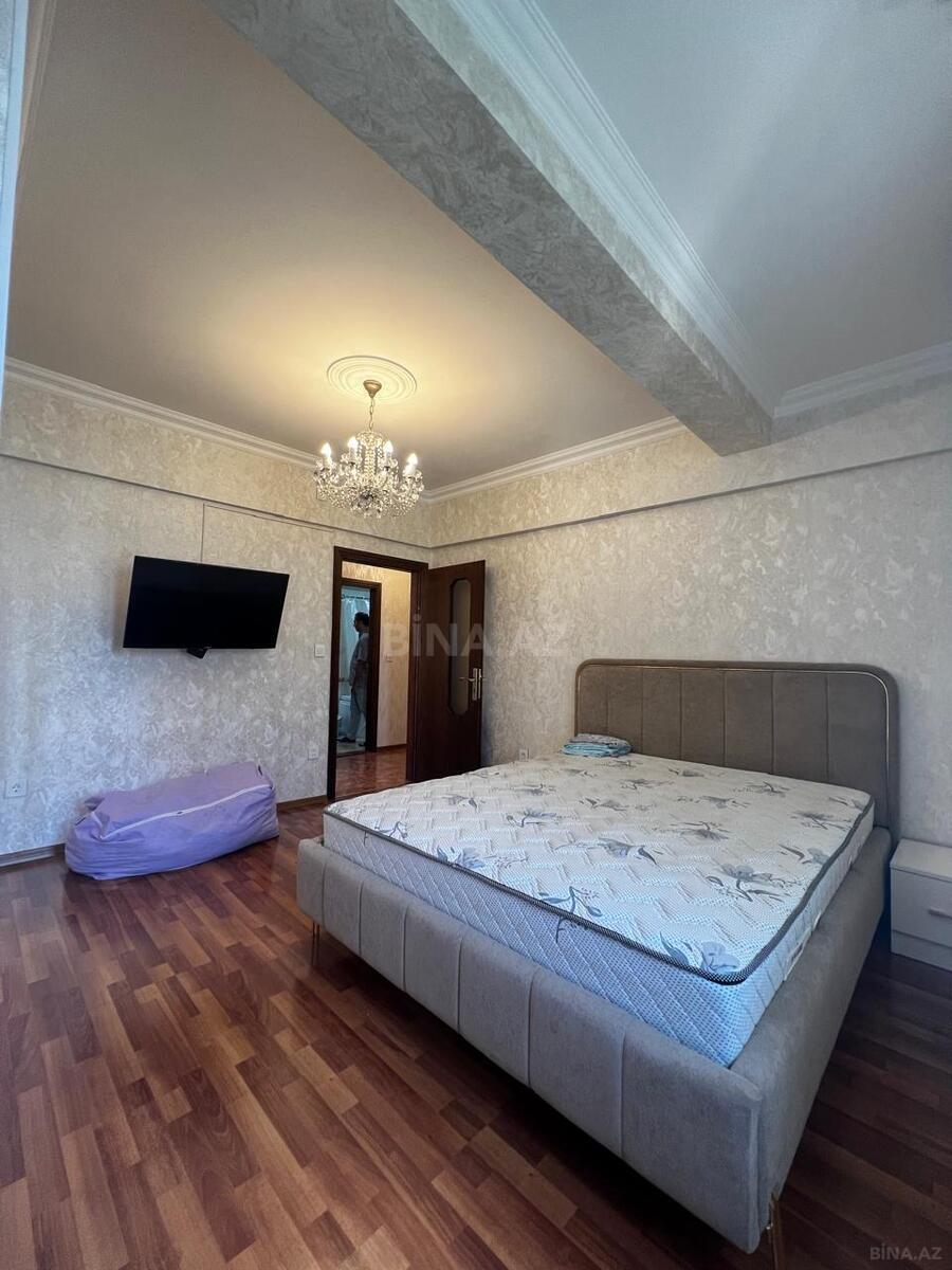 3 otaqlı Yeni tikili, İnşaatçılar m., Bakı