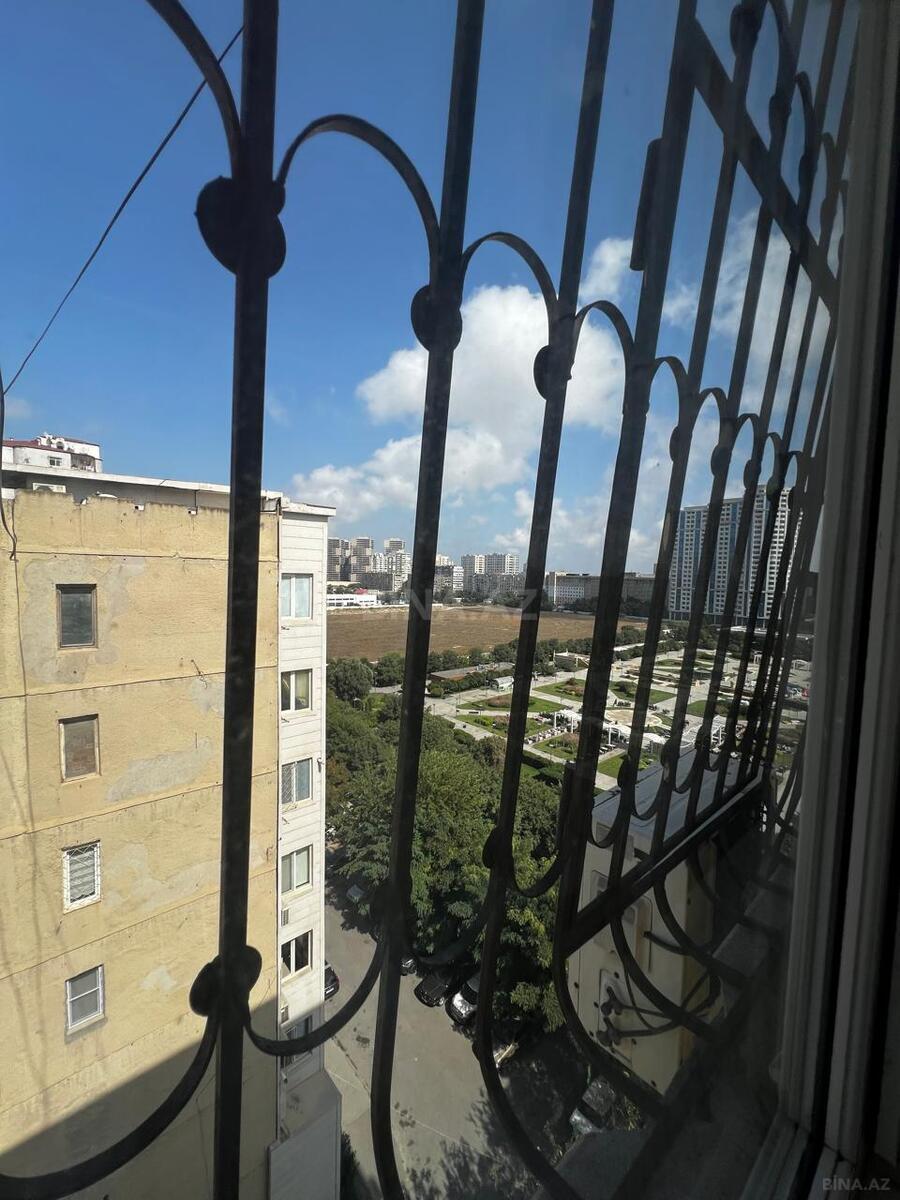 3 otaqlı Yeni tikili, İnşaatçılar m., Bakı