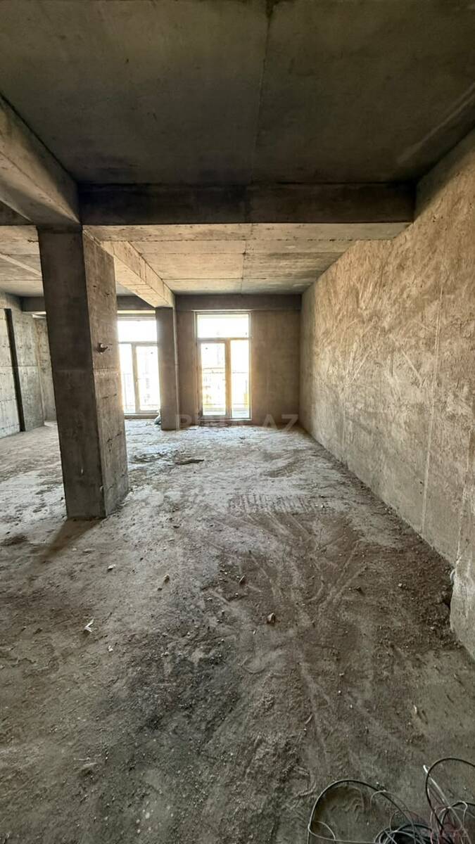 3 otaqlı Yeni tikili, Nizami m., Bakı