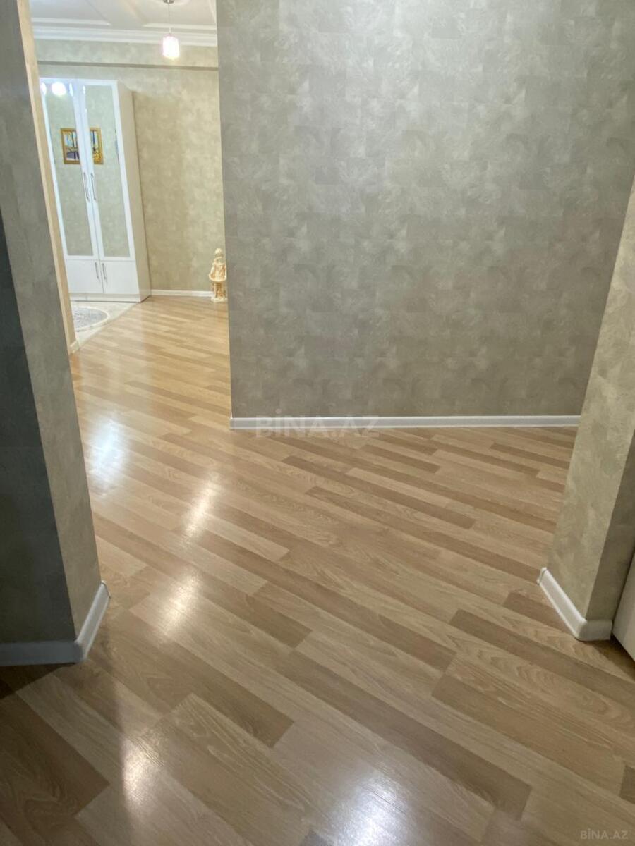 3 otaqlı Yeni tikili, İnşaatçılar m., Bakı