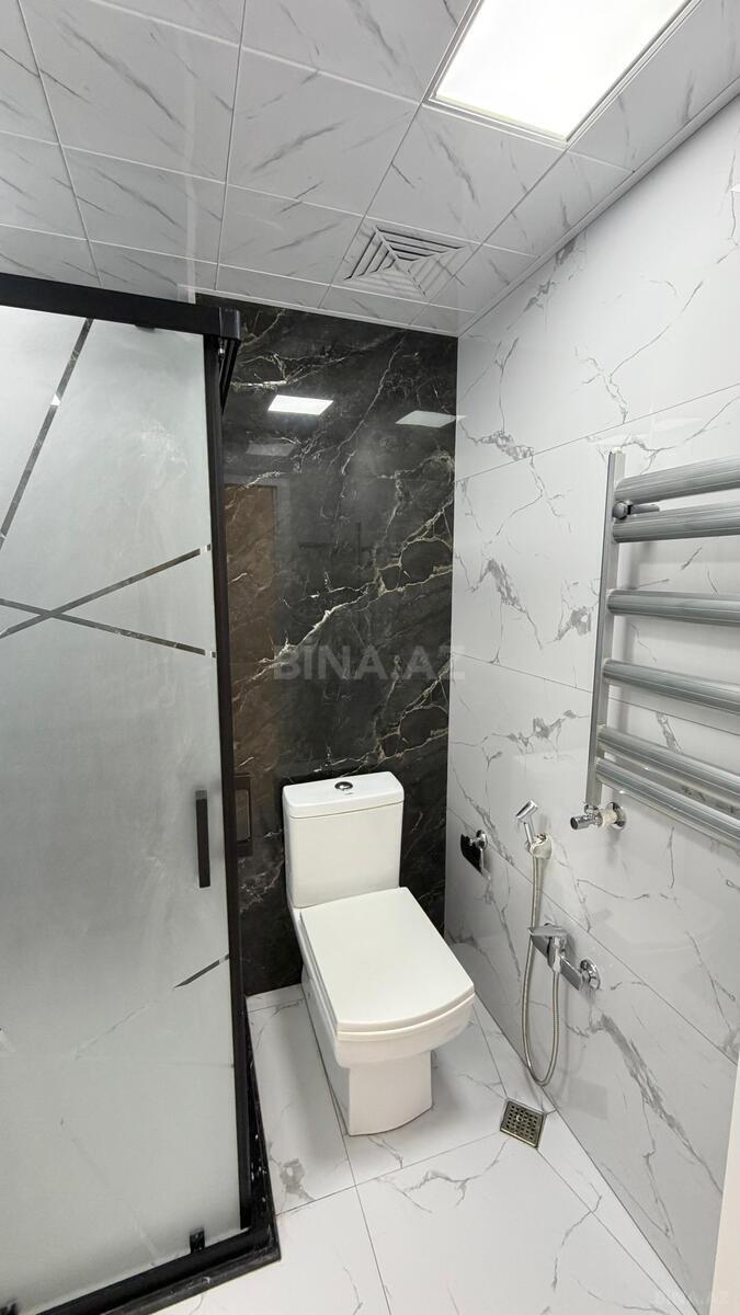 3 otaqlı Köhnə tikili, Gənclik m., Bakı