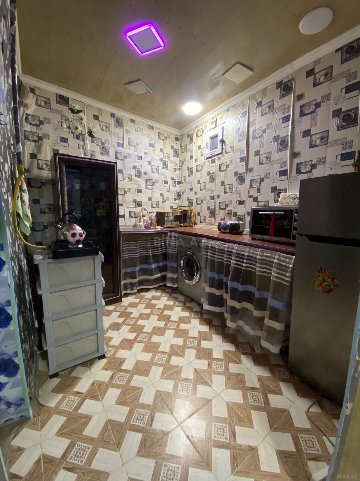 2 otaqlı Həyət evi/Bağ evi, Elmlər Akademiyası m., Bakı