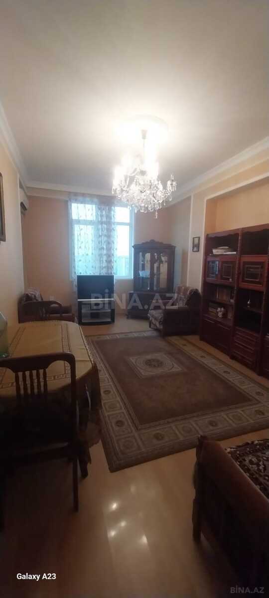 2 otaqlı Yeni tikili, İnşaatçılar m., Bakı