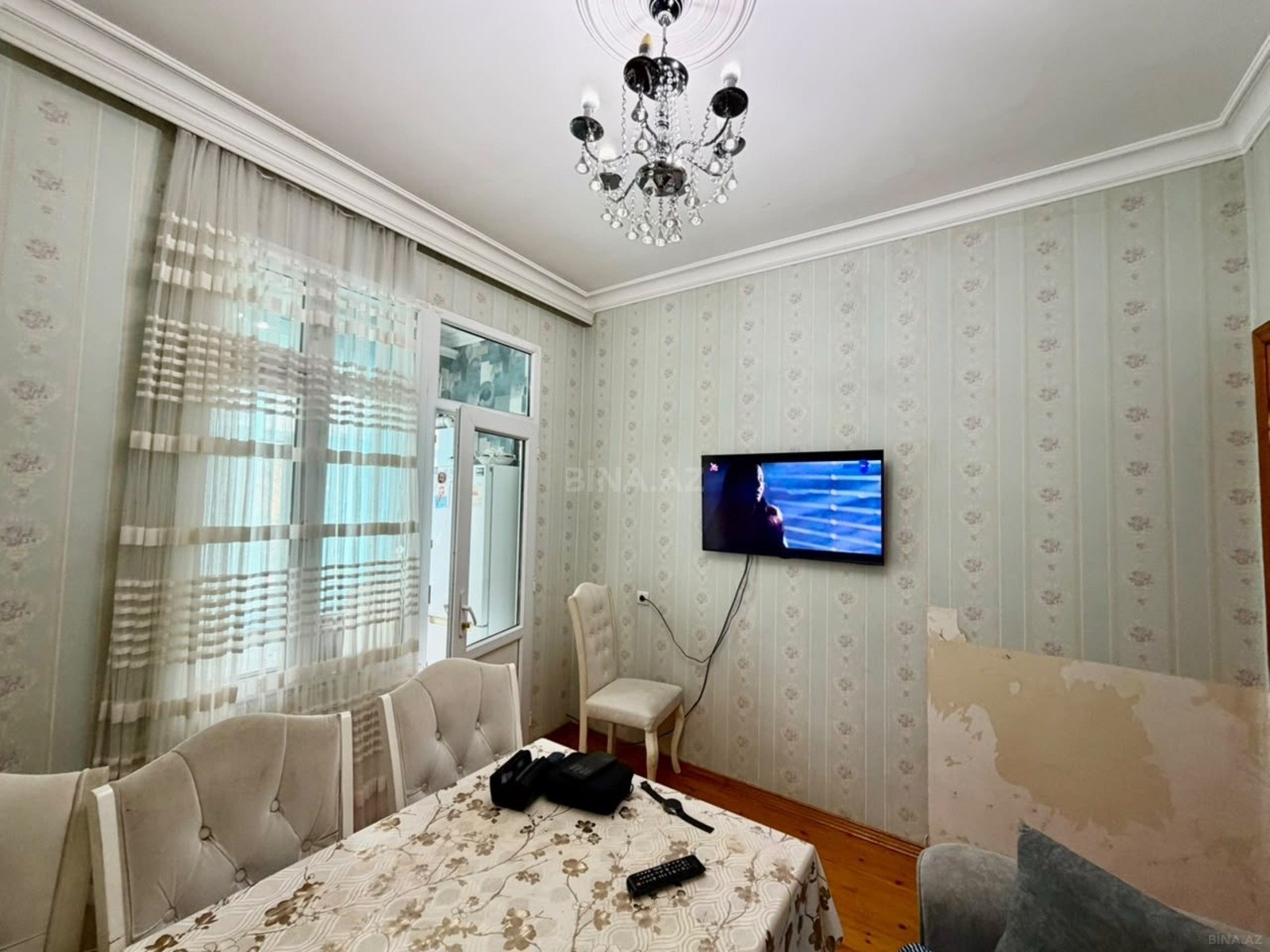 2 otaqlı Köhnə tikili, Xalqlar Dostluğu m., Bakı