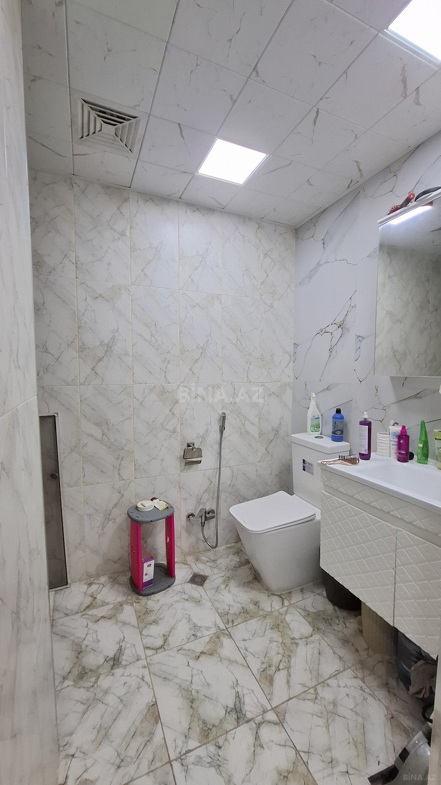3 otaqlı Köhnə tikili, Gənclik m., Bakı