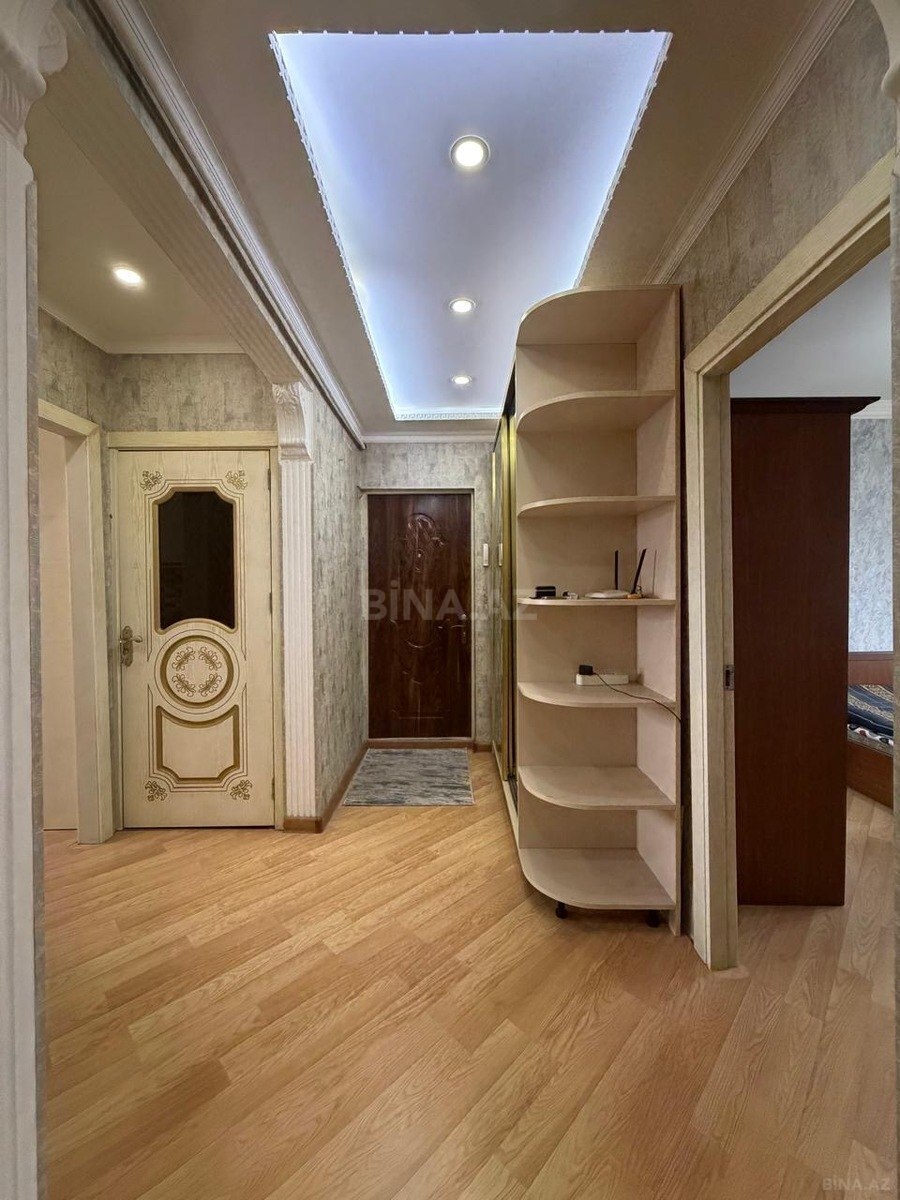 3 otaqlı Köhnə tikili, Əhmədli m., Bakı