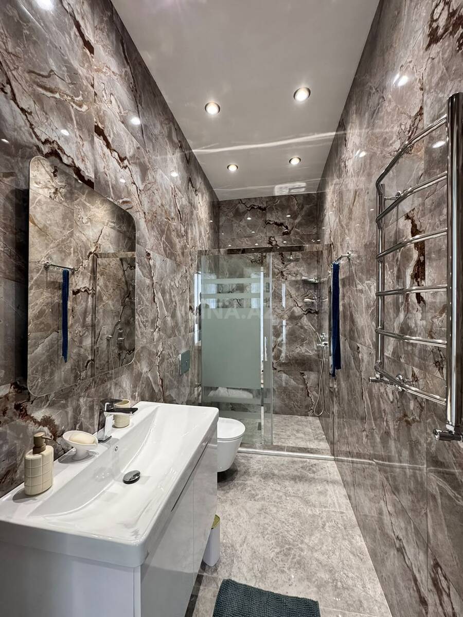 7 otaqlı Həyət evi/Bağ evi, Novxanı q., Bakı