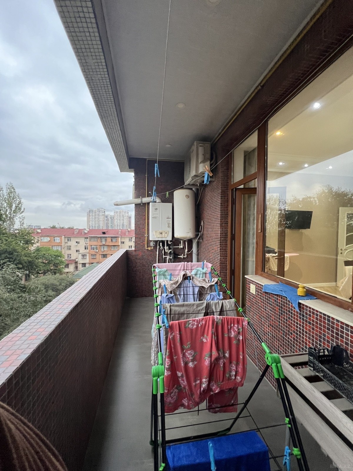 3 otaqlı Yeni tikili, Bakmil m., Bakı