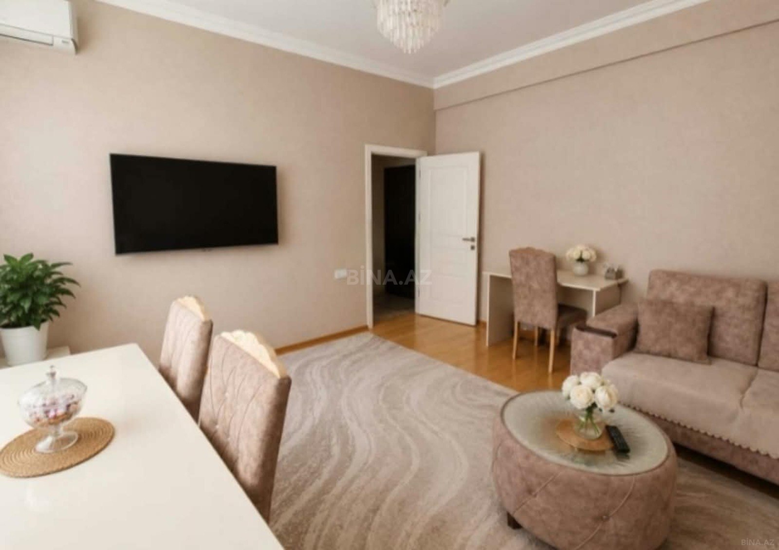 2 otaqlı Yeni tikili, Xalqlar Dostluğu m., Bakı