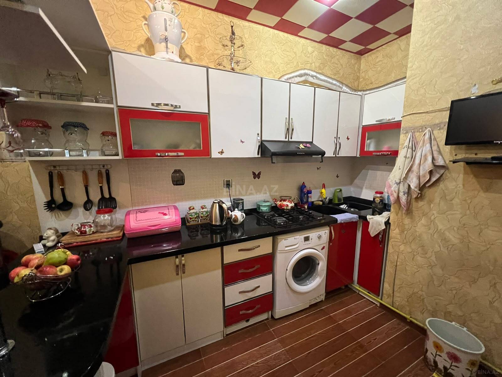 3 otaqlı Yeni tikili, İnşaatçılar m., Bakı
