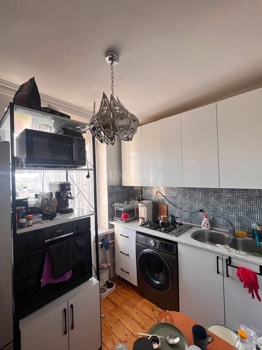 1 otaqlı Köhnə tikili, Bakıxanov q., Bakı