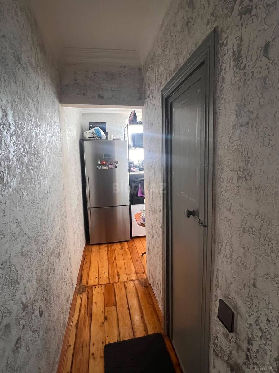 1 otaqlı Köhnə tikili, Bakıxanov q., Bakı