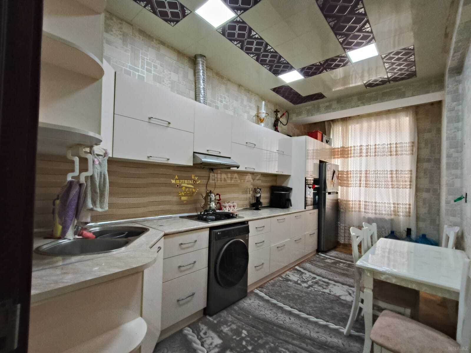 3 otaqlı Yeni tikili, Xalqlar Dostluğu m., Bakı
