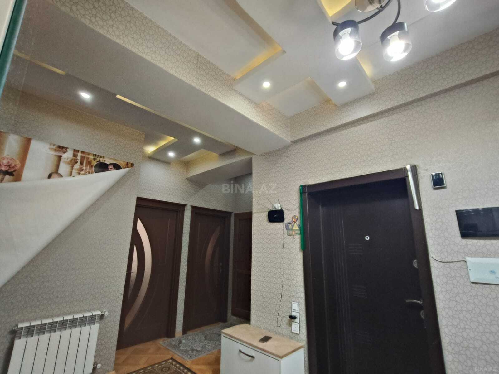 3 otaqlı Yeni tikili, Xalqlar Dostluğu m., Bakı