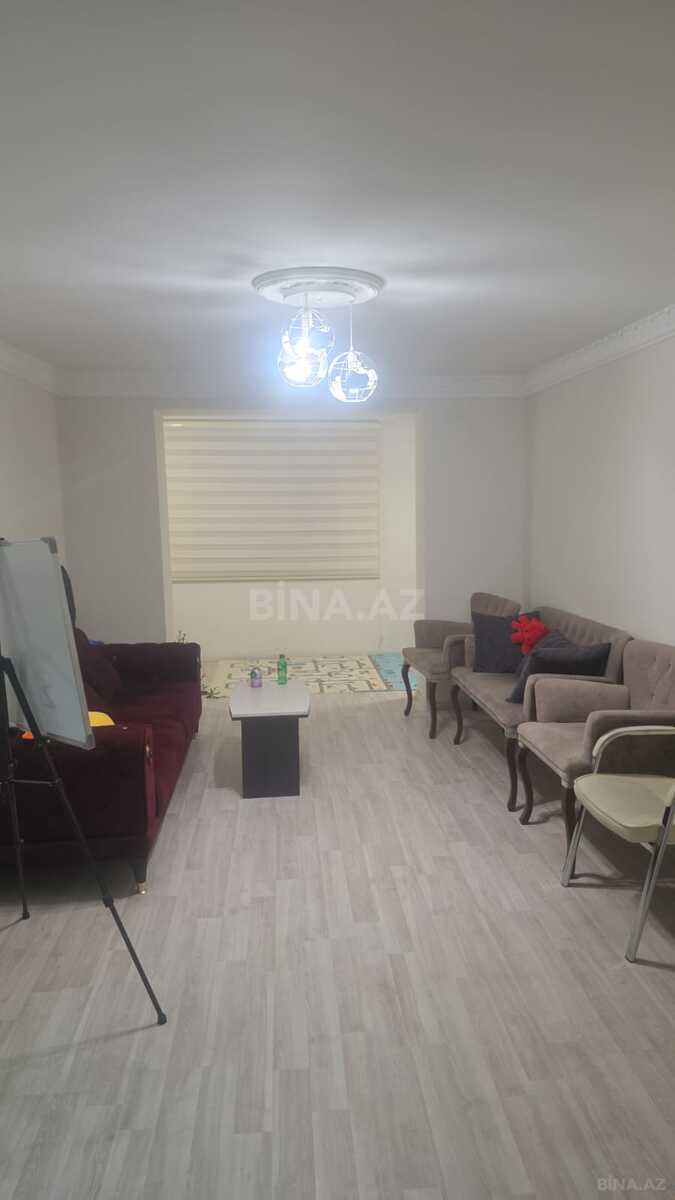 3 otaqlı Köhnə tikili, Binəqədi q., Bakı