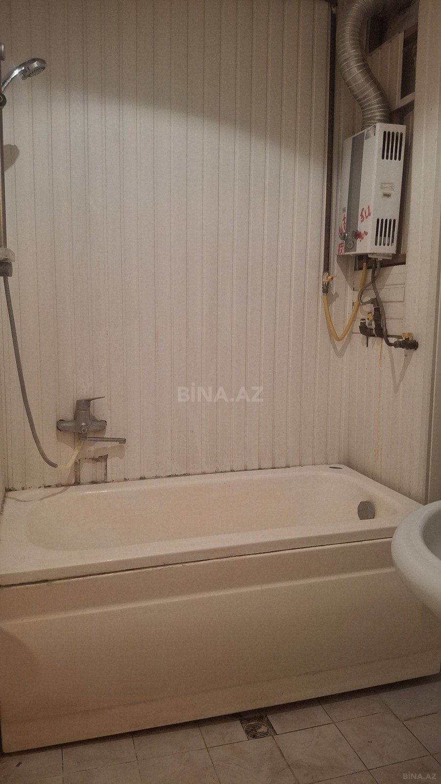 1 otaqlı Köhnə tikili, 8 Noyabr m., Bakı