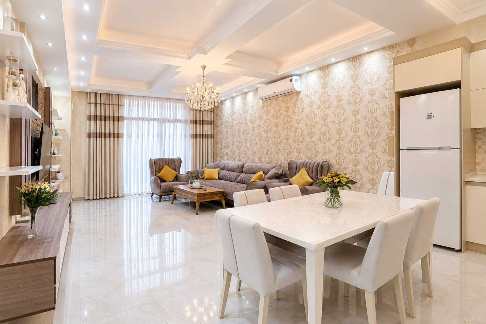 3 otaqlı Yeni tikili, Şah İsmayıl Xətai m., Bakı