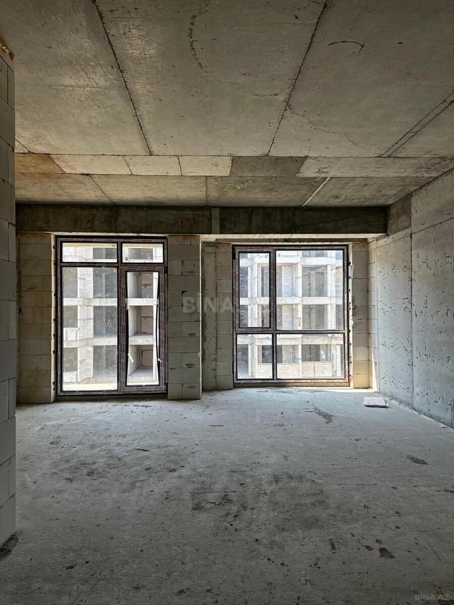 4 otaqlı Yeni tikili, Bakıxanov q., Bakı