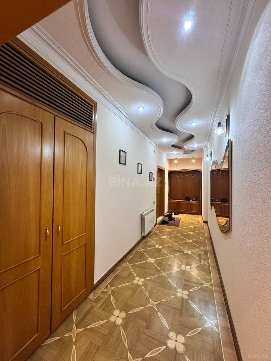 6 otaqlı Yeni tikili, Nizami m., Bakı