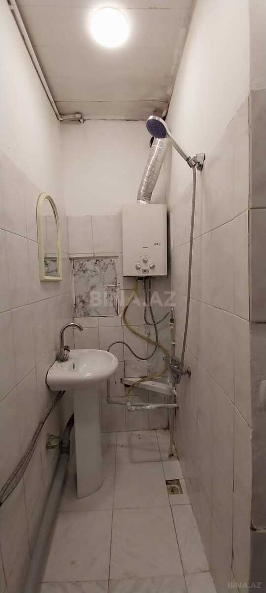 2 otaqlı Köhnə tikili, Memar Əcəmi m., Bakı
