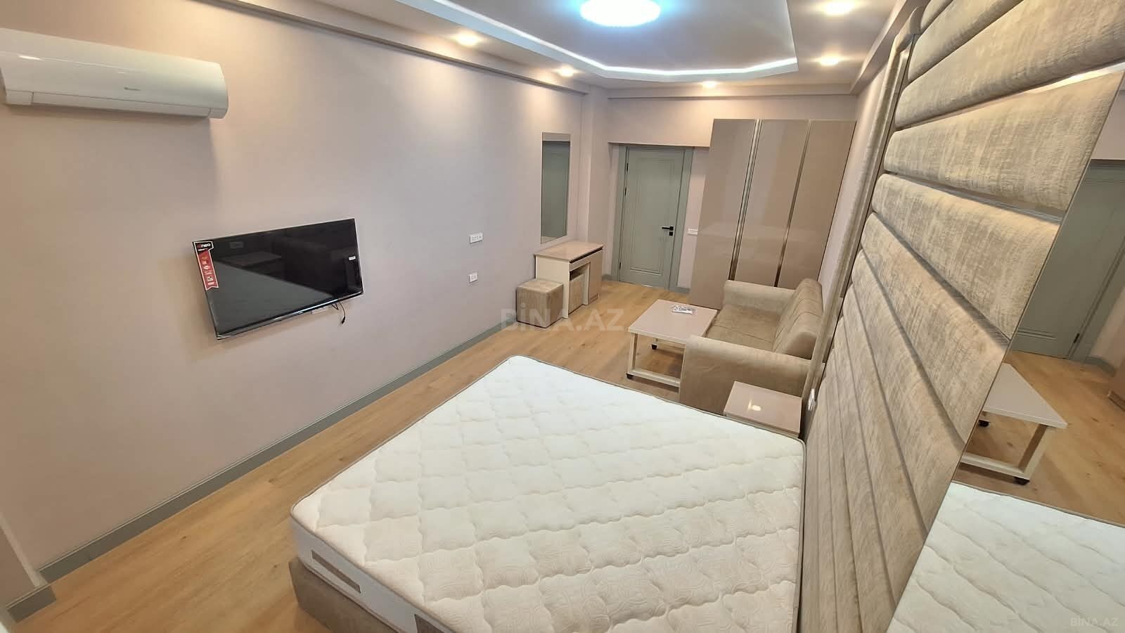 3 otaqlı Yeni tikili, Şah İsmayıl Xətai m., Bakı