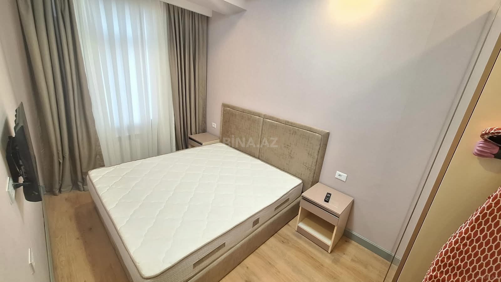 3 otaqlı Yeni tikili, Şah İsmayıl Xətai m., Bakı