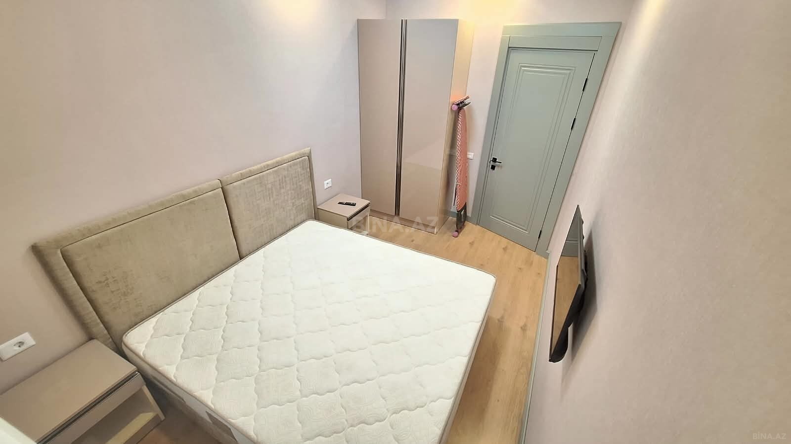 3 otaqlı Yeni tikili, Şah İsmayıl Xətai m., Bakı