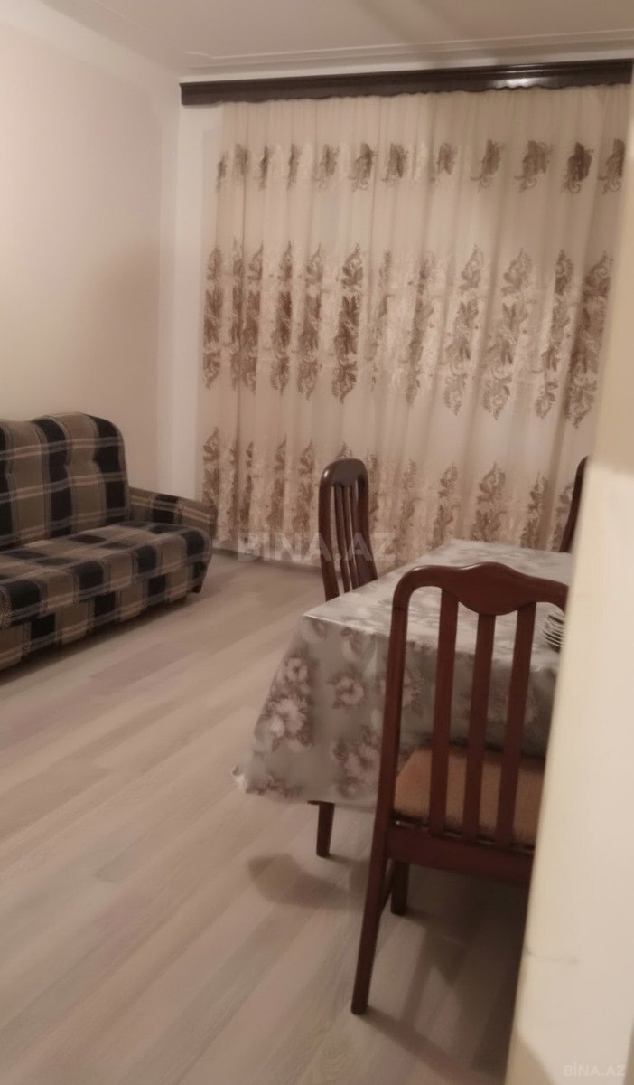 1 otaqlı Köhnə tikili, Yeni Günəşli q., Bakı
