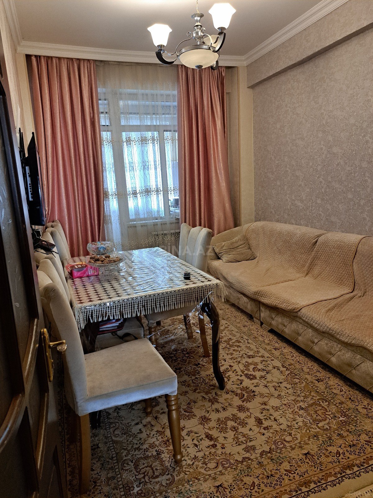 2 otaqlı Yeni tikili, Xırdalan